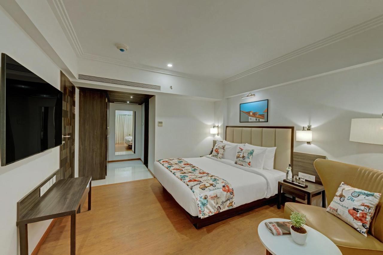 The Fern Residency Turbhe Hotel Navi Mumbai Buitenkant foto